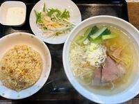 橙宴「牛骨ラーメン塩+半チャーシュー炒飯」@長野市金井田