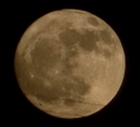 Ｇａｌａｘｙ　Ｓ２４　Ｕｌｔｒａ　で、月を撮影