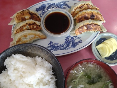 一力食堂『ギョーザ定食』
