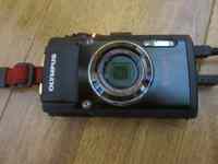 デジカメ　OLYMPUS　GT-4