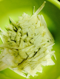 梅昆布茶だけ！！！1分クッキング❤️激ウマ長芋の千切り❤️