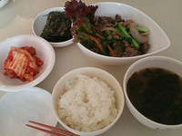 きれいな服and韓国の味　～リニューアルオープン。韓国料理が食べれます。～