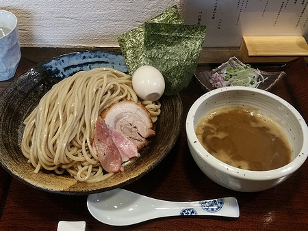 つけ蕎麦 尚念　～若き店主が作り出すつけ蕎麦～