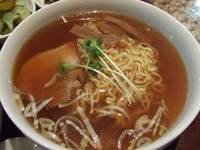 ど楽夢（ＤＯＲＡＭＵ）　～生演奏と料理を楽しむお店のワンコインランチ～