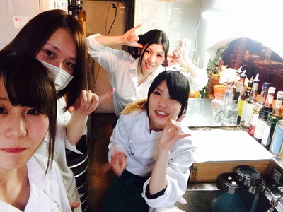 女だらけ♪笑