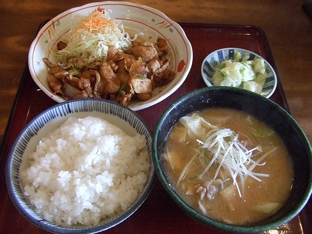 長野県情報の発信基地 グルメ情報で長野県を元気に お食事処 川端 ボリューム満点のランチ