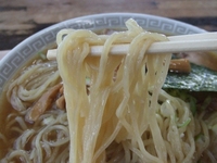 イナリ食堂　～創業100余年の老舗店の中華そば～