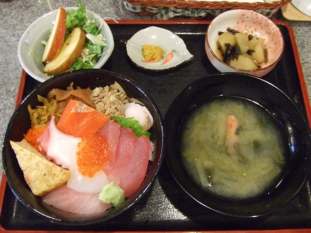 鮨レストラン大政　～ランチの海鮮丼定食～