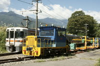 伊那田島駅の保線車両