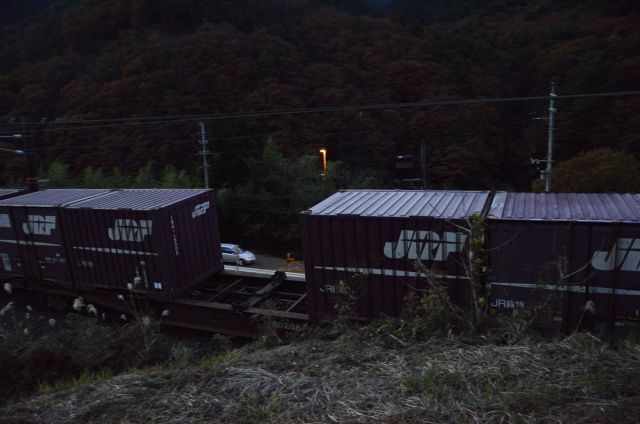 上郷で原色重連