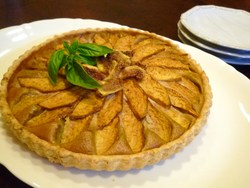 桃とイチジクのスパイスタルト