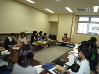 女性と月