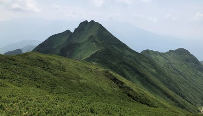 ニセイカウシュッペ山へ　北海道にある三百名山完登
