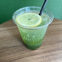 お茶の中山茶園です