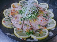 宴会料理から。