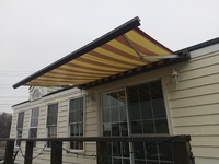 オーニング工事と気まぐれランチ　村の小さなピザ屋さん和　高山村