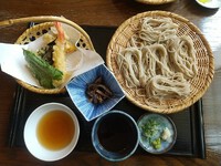 そば処 よつかど　戸隠