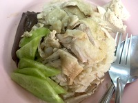 カオマンガイ ข้าวมันไก่　モンコン・ワッタナー