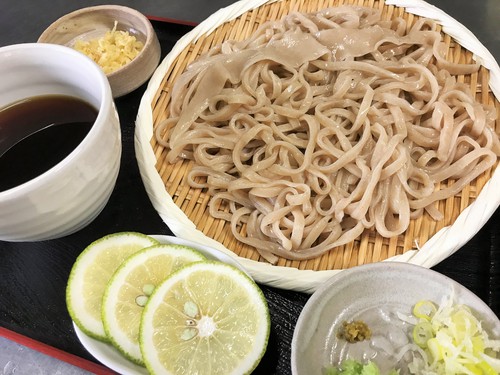 たぬきつけうどんカボス付き