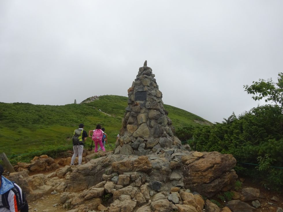 唐松岳日帰り登山　八方池山荘～八方池～唐松岳頂上山荘～唐松岳