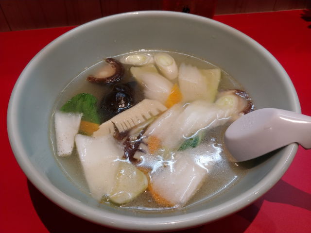 俵屋飯店 　餃子＆野菜スープで一杯　＠大町市中華料理グルメ
