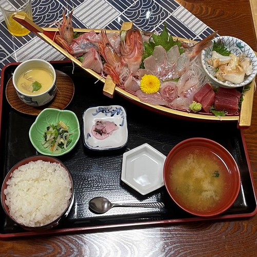 舟盛り定食＆海鮮丼　至福の日本海海鮮グルメ　＠糸魚川市あじさい