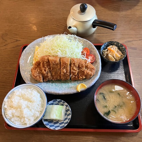 関英ドライブイン　とんかつ定食＆半ラーメン　＠下高井郡山ノ内町ランチグルメ