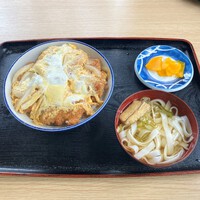 さくら食堂（レストランさくら）　かつ丼　＠松本市大村ランチグルメ