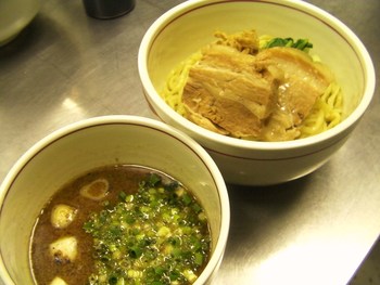 鯖節つけ麺　潮角煮のせ
