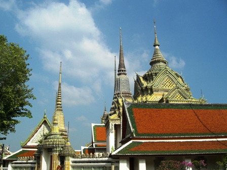 タイに行ってきます！