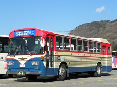 【松本電鉄】 「松本城周遊バス」と「松本周遊バス」