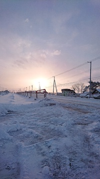 明日明後日は大荒れの天気。