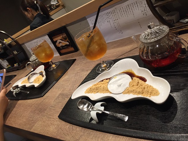 裏参道ガーデン　　さん　　で　　お茶ＴＩＭＥ　　☆