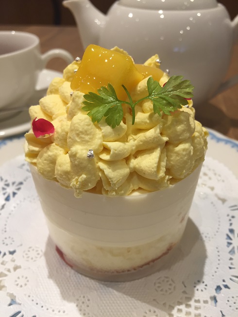 ラ・プティ・メルスリー　　さん　　で　　お茶ＴＩＭＥ　　☆