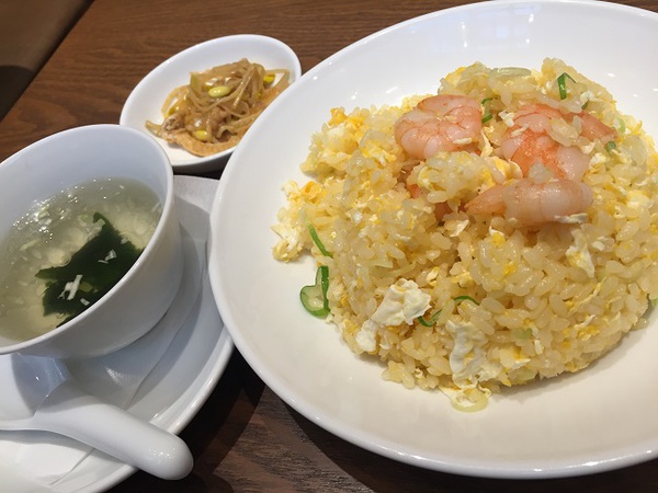 鼎泰豐　　さん　　で　　ランチ　　☆