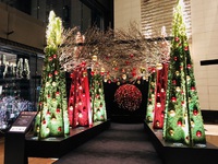 丸の内　　　クリスマス　　☆