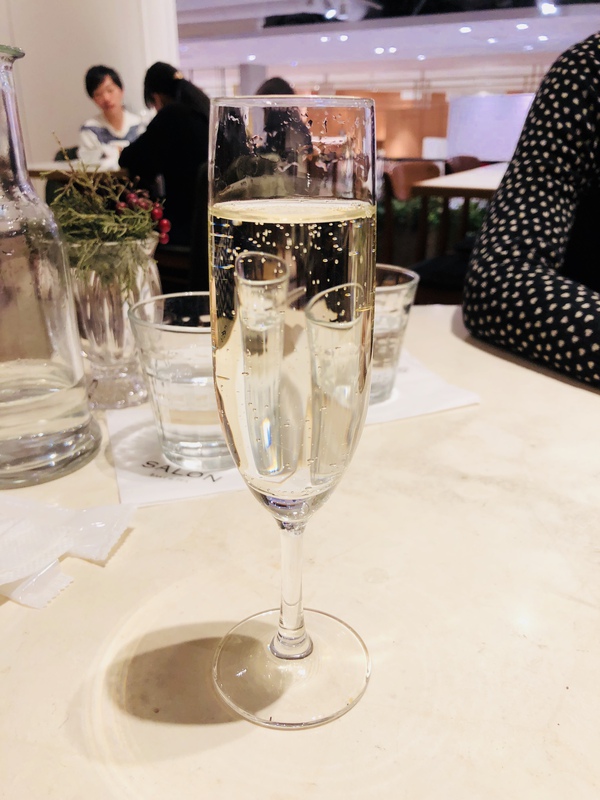 ＳＡＬＯＮ　　ベイク＆ティー　　さん　　で　　お茶ＴＩＭＥ　　☆