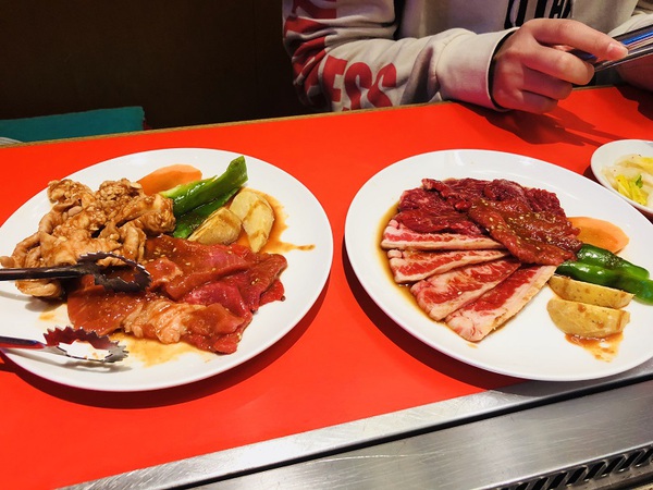 朝鮮飯店　　さん　　で　　ランチ　　☆