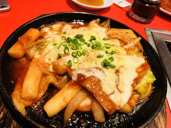 朝鮮飯店　　さん　　で　　ランチ　　☆