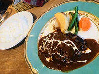 クニズ　　カントリー　キッチン　　さん　　で　　ランチ　　☆