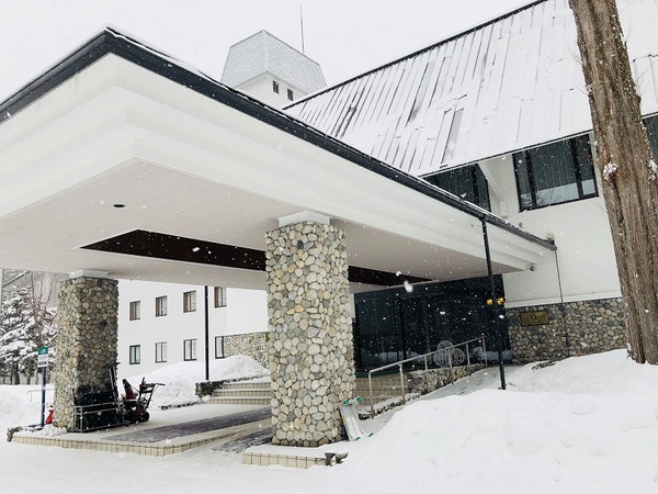 雪国とは　　　こういうことを　　　言うのです