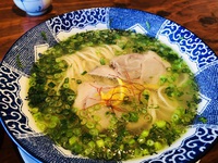 ラーメン　　　とりたま　　さん　　で　　ランチ　　　☆
