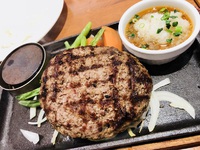 あっぷるぐりむ 　　さん　　で　　ランチ　　　☆