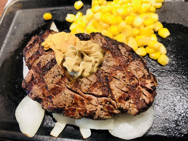 いきなり！　ステーキ　　さん　　で　　　ステーキ　　☆