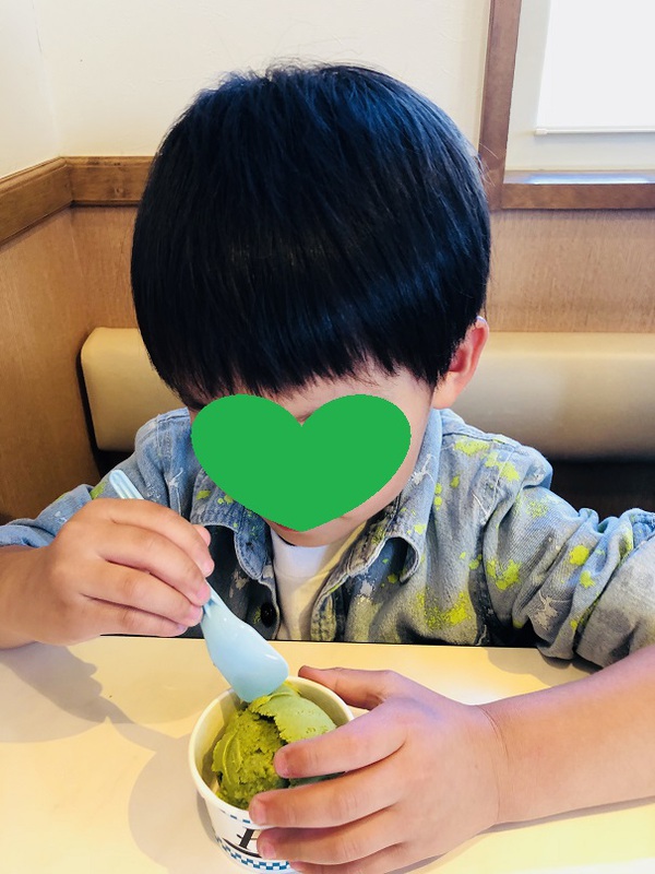 ホブソンズ　　さん　　で　　　ちょっと　　一休み　　　☆