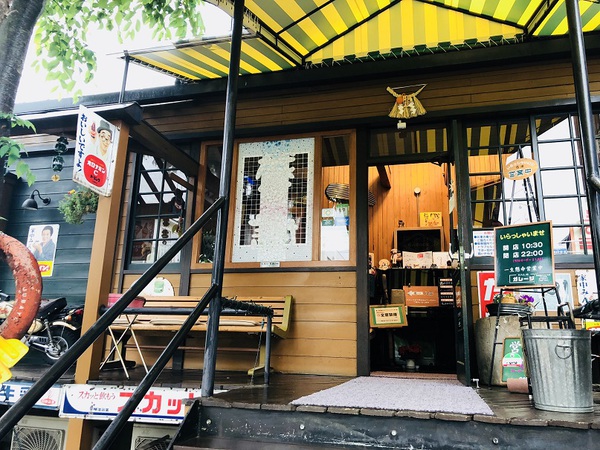 カフェレスト　　　ガレージ　　さん　　で　　ランチ　　　☆
