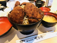 明治亭　　　さん　　で　　　夕食　　　☆