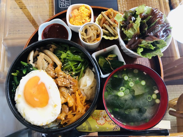 ＮＩＴＡＫＩＹＡ　さんで　ランチ　ｉｎ　軽井沢（長野県）☆