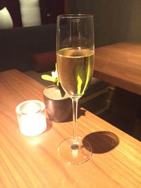 ラウンジ　　や　お部屋で　　飲み直し～　　☆