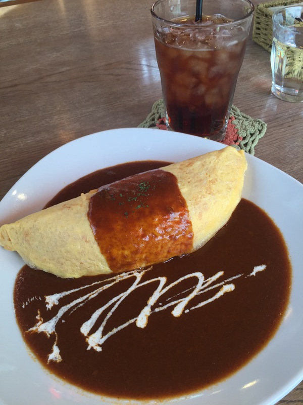 カフェレスト　　ガレージ　　さん　　で　　ランチ　　☆